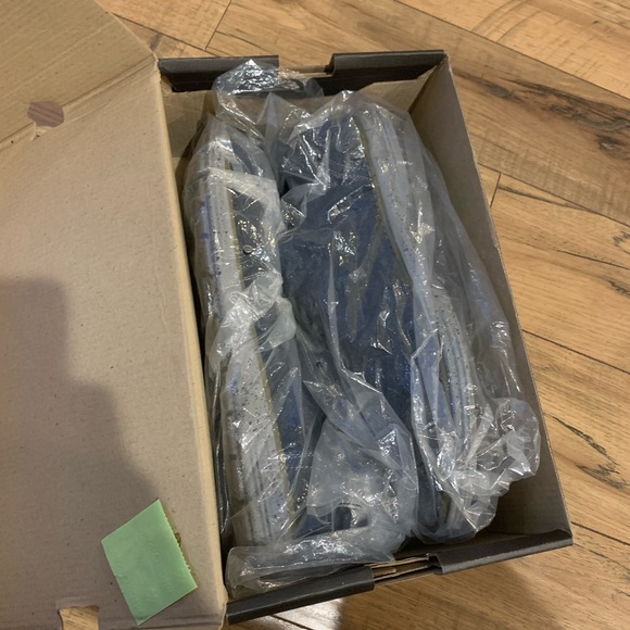 Stacy Adam’s wingtip dress shoes men’s size 12. Navy & gray. - Picture 5 of 6